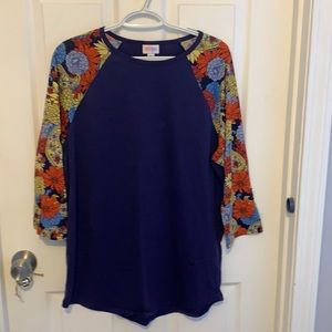 LulaRoe Randy tee